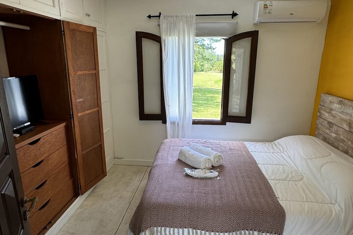 Room 20 of 102