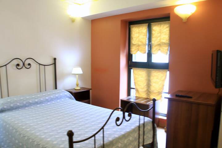 Room 5 of 23