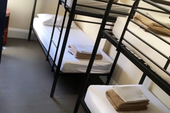 Room 18 of 35