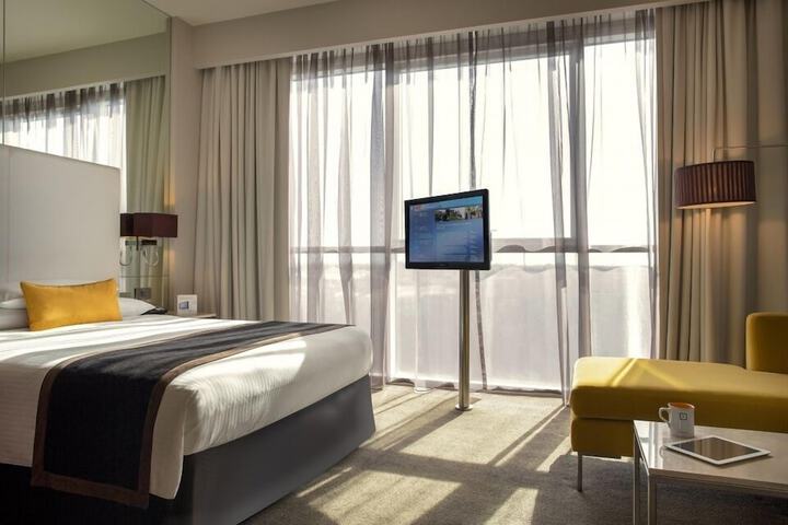 Room 21 of 54
