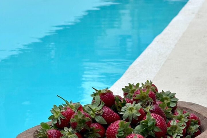 Pool 163 of 190