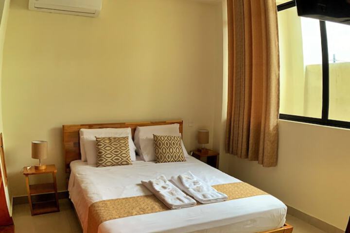 Room 12 of 53