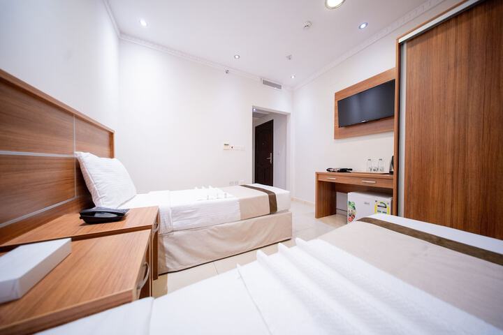 Room 14 of 31