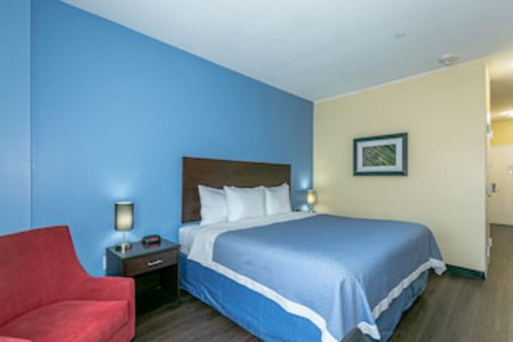 Room 46 of 75
