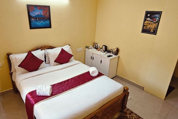 Room 9 of 68