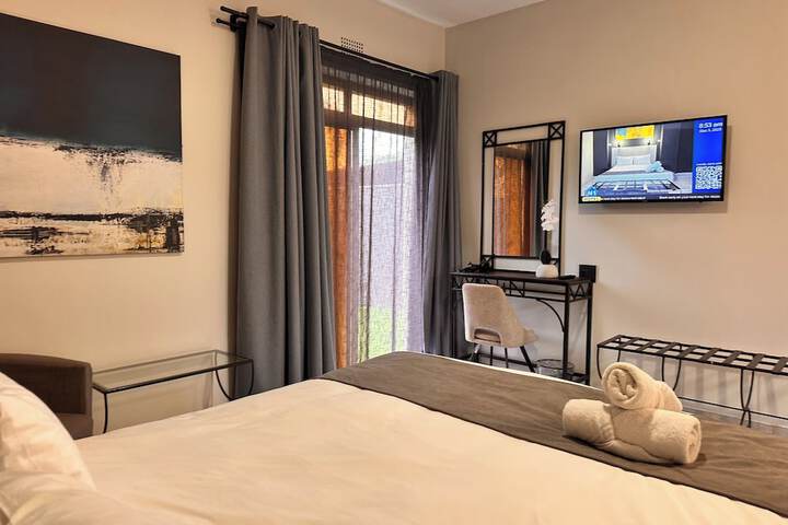 Room 15 of 26
