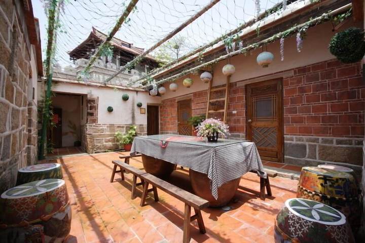 Terrace/Patio 4 of 15