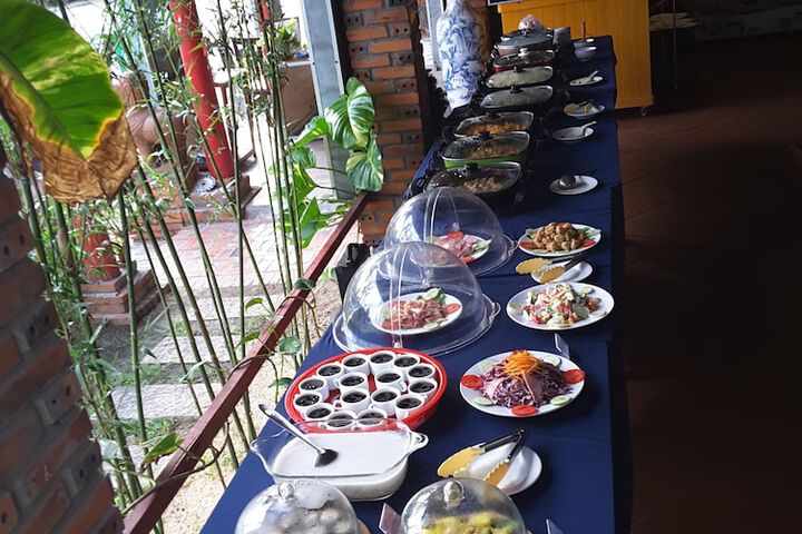 Dining 114 of 146