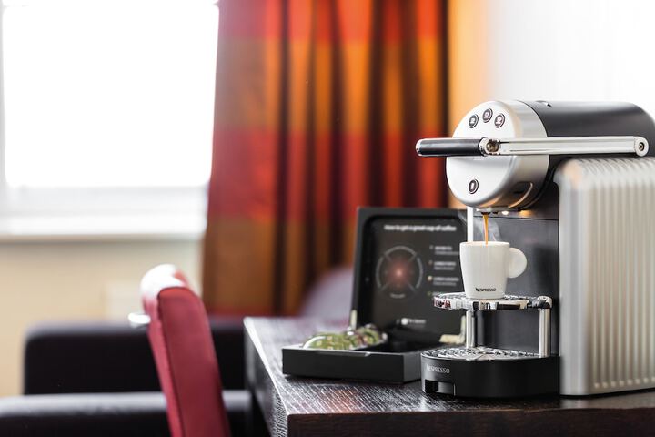 Breakfast/Coffee Service 43 of 86