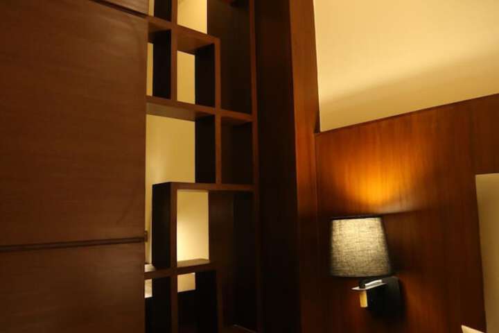 Room 13 of 58