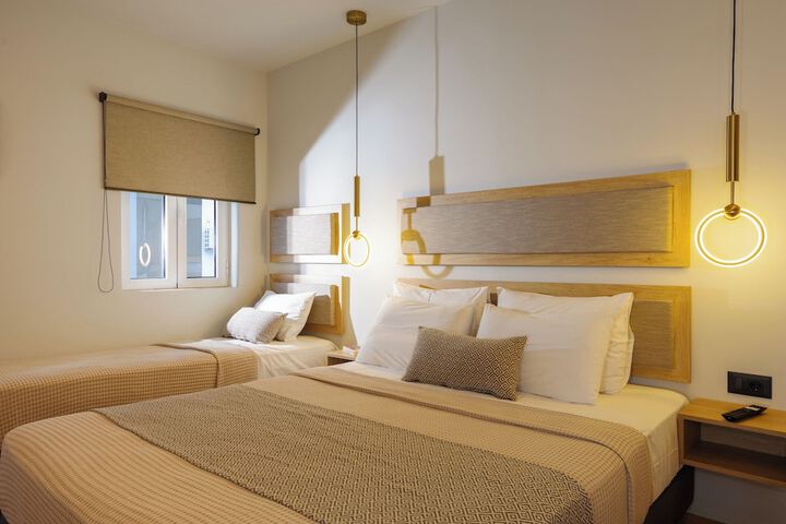 Room 40 of 54