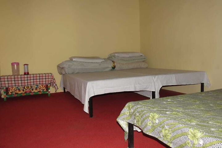 Room 3 of 7