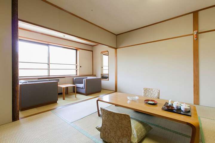 Room 9 of 49