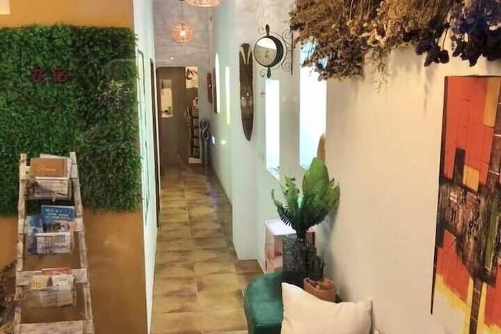 Entrance & Lobby