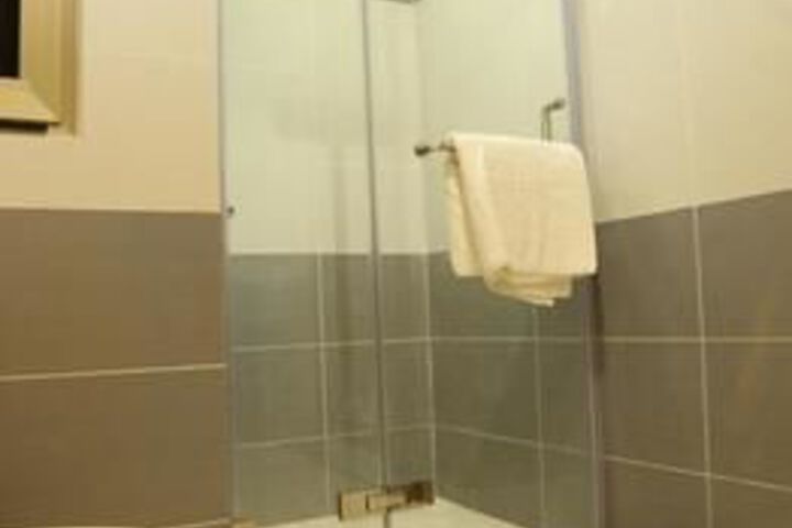 Room 2 of 45
