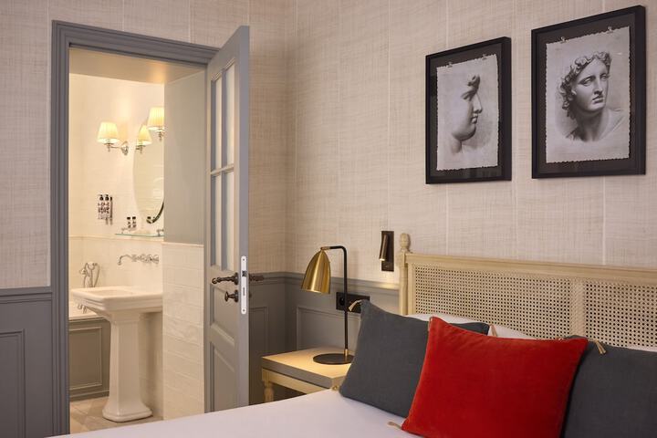 Hotel Du 7E Art