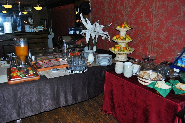 Breakfast/Coffee Service 53 of 68