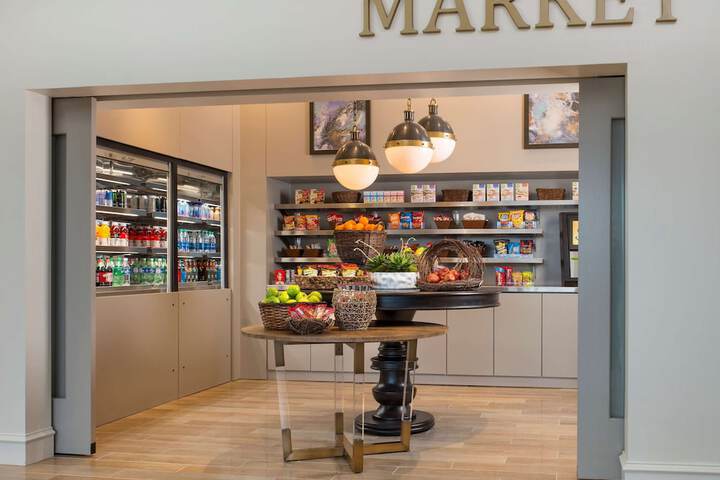 Snack bar
