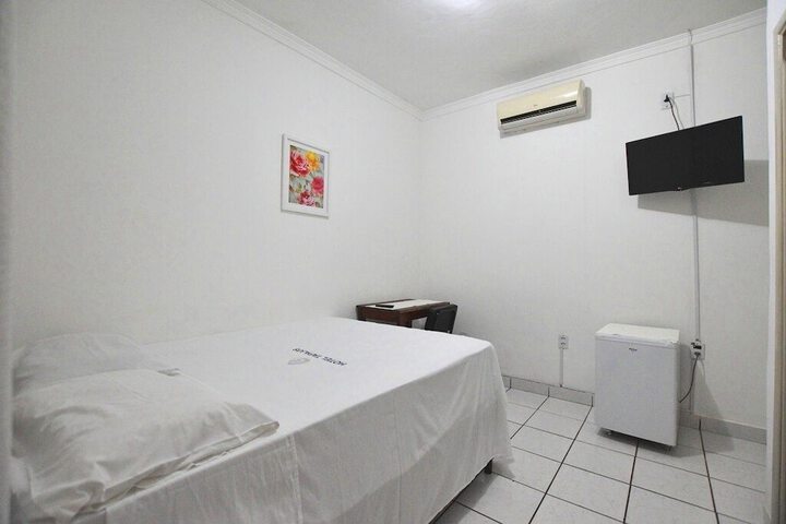Room 5 of 34