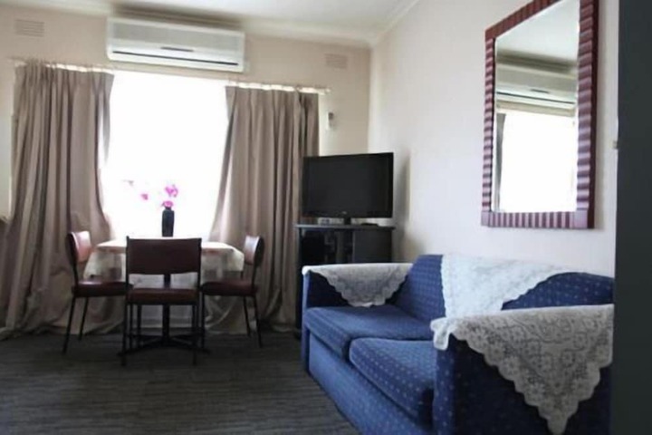 Room 21 of 39