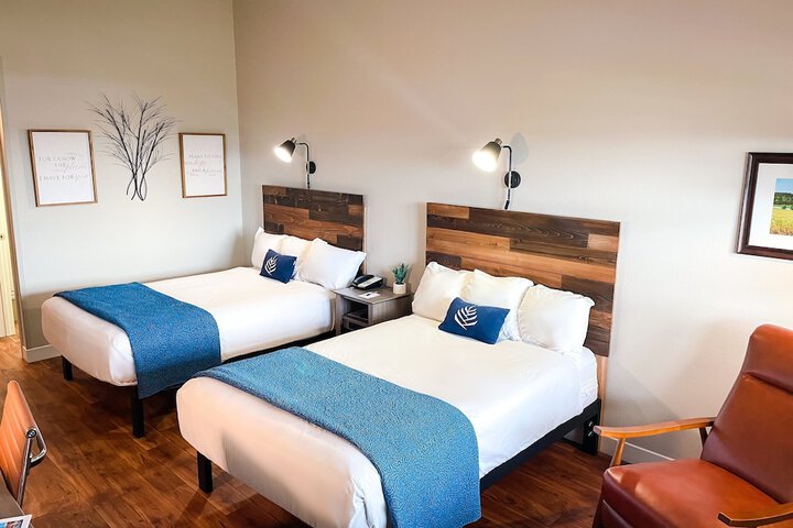 Traditional 2 Double Beds (5 of 6)