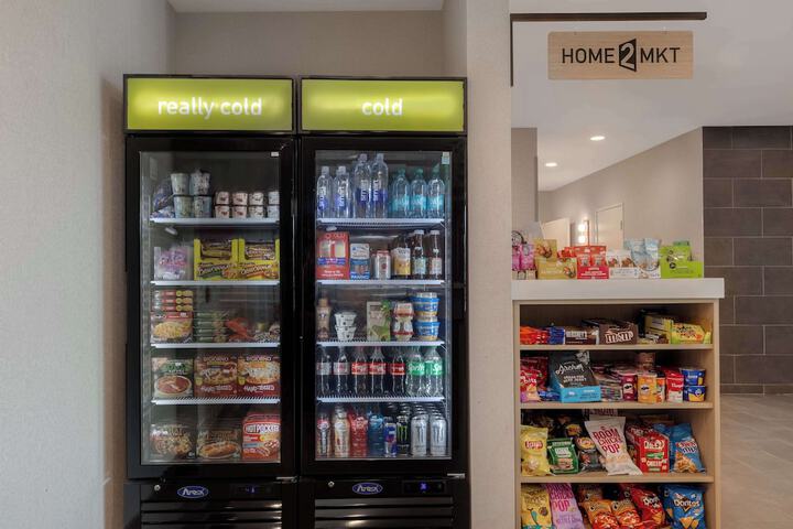 Snack bar