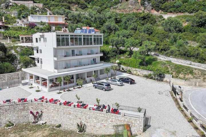 Hotel 56 of 87
