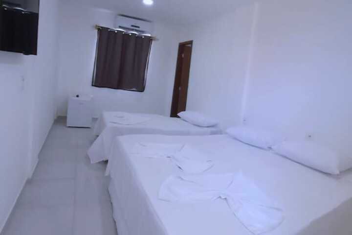Room 12 of 65