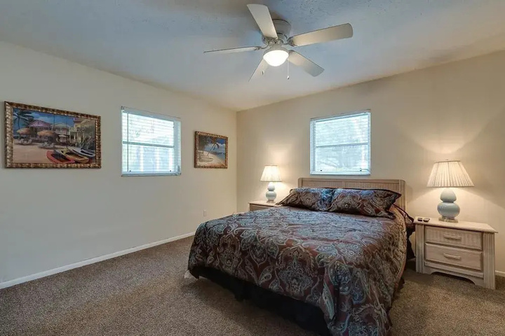 Room 5 of 21