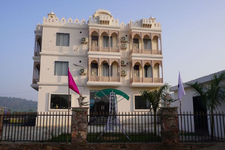 Hotel 62 of 73