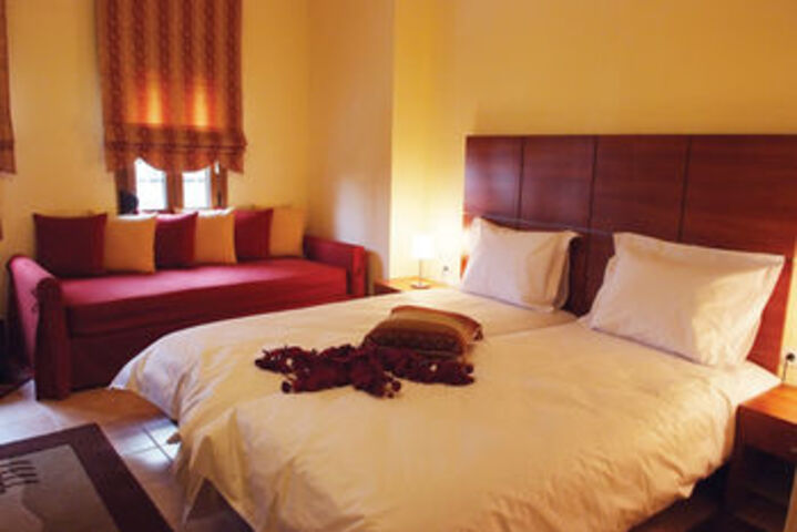 Room 7 of 35