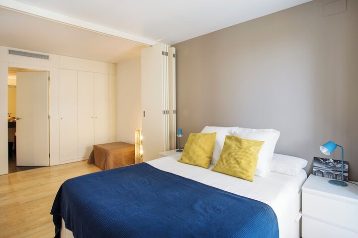Room 16 of 105