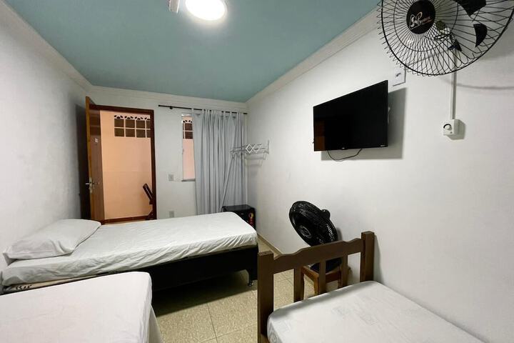 Room 6 of 49