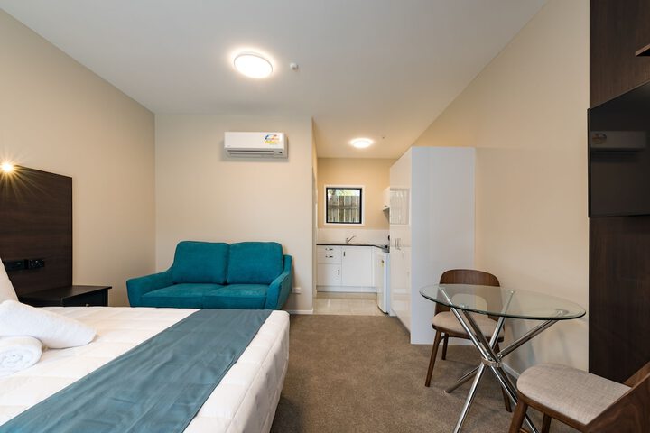 Room 36 of 70