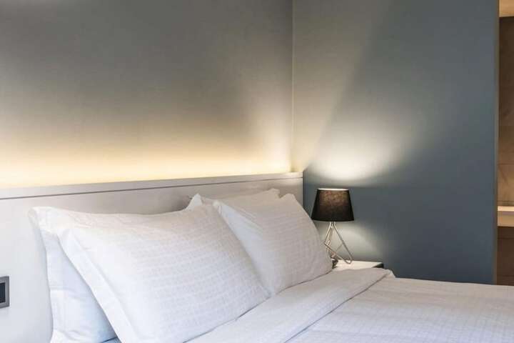 Room 6 of 29