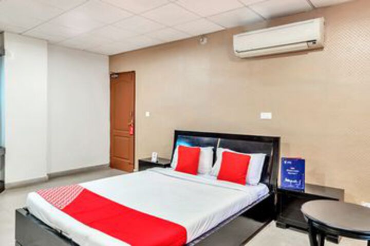 Room 12 of 23