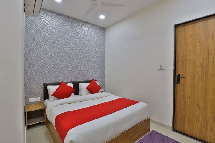 Room 37 of 47