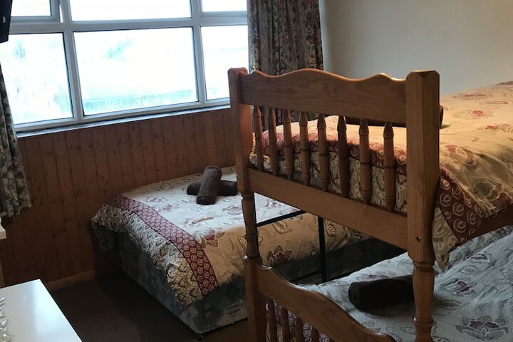 Room 18 of 48