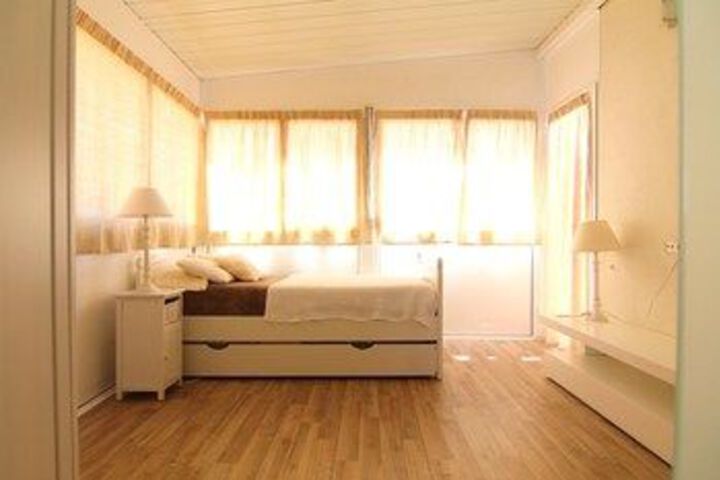 Room 90 of 205