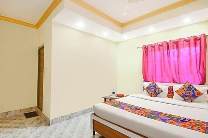 Room 15 of 21