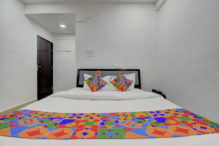 Room 10 of 22