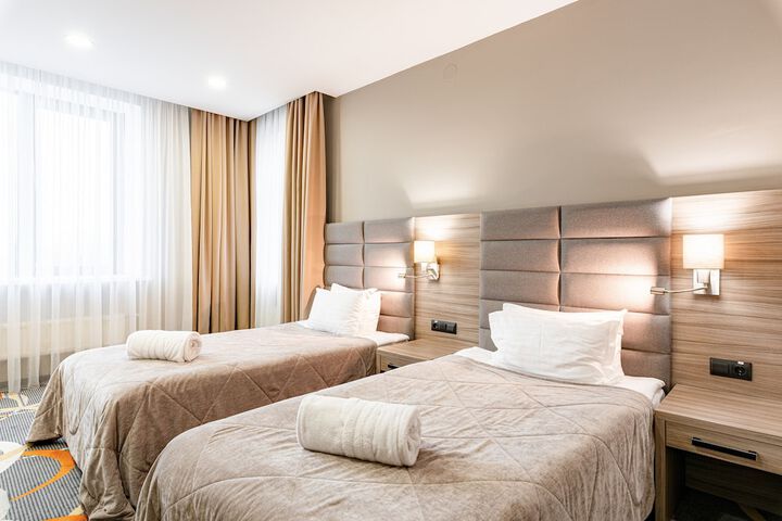 Room 42 of 124