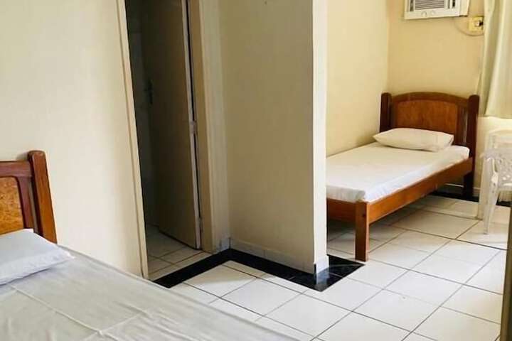 Room 14 of 30