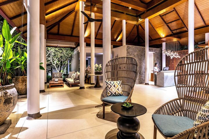 Lobby Photos