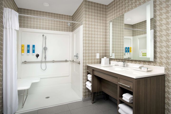 Bathroom shower