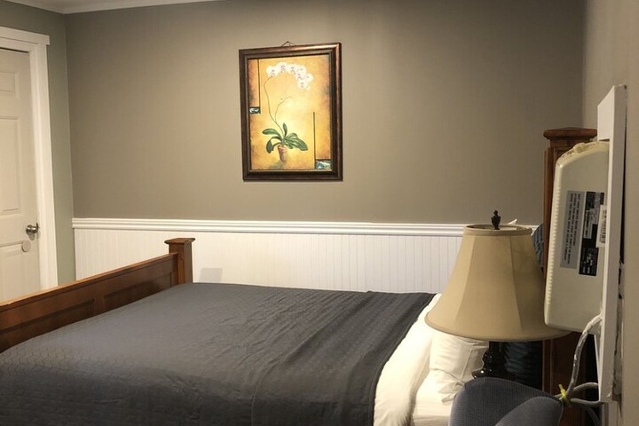 Room 26 of 73