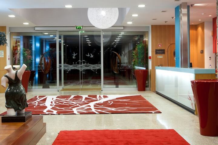 Lobby Photo