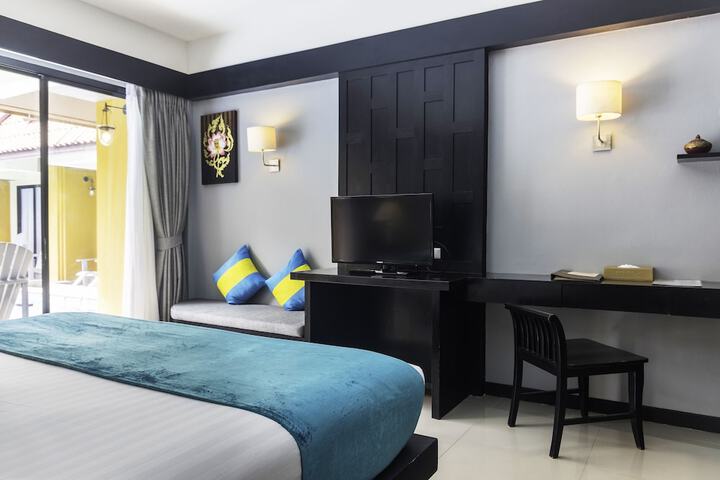 Room 15 of 89