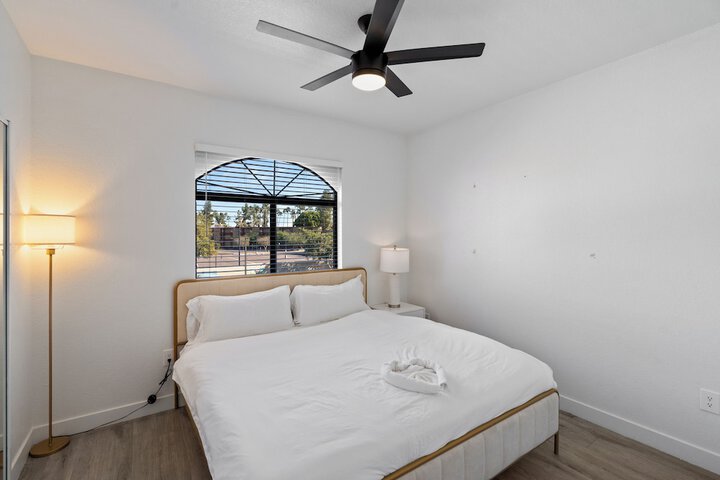 Upscale Stay w Heated Pool 8mins to ASU in Tempe, AZ