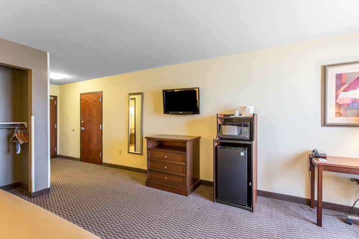 Room 20 of 39